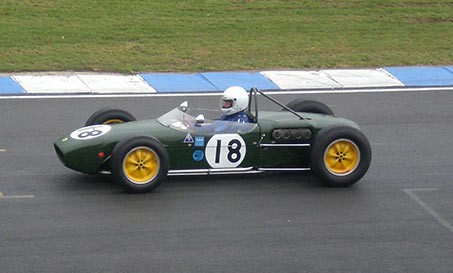 Lotus 18